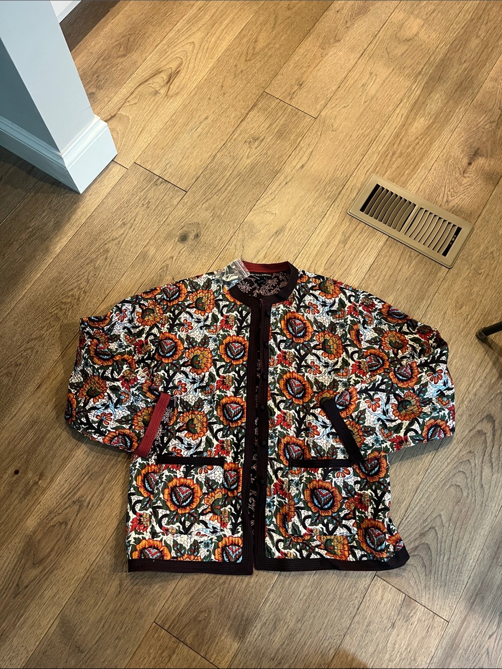 NWT SAM HILN’S Reversable quilted jacket size medium